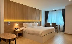 Winston Hotel